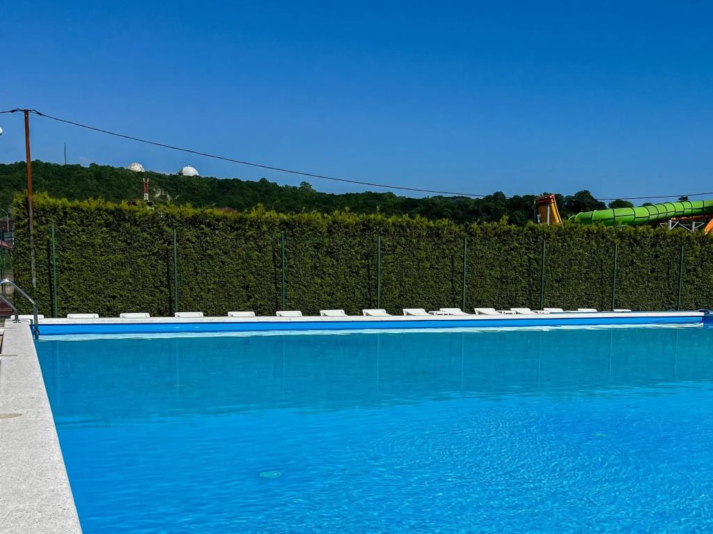 Morein Hotel 4*