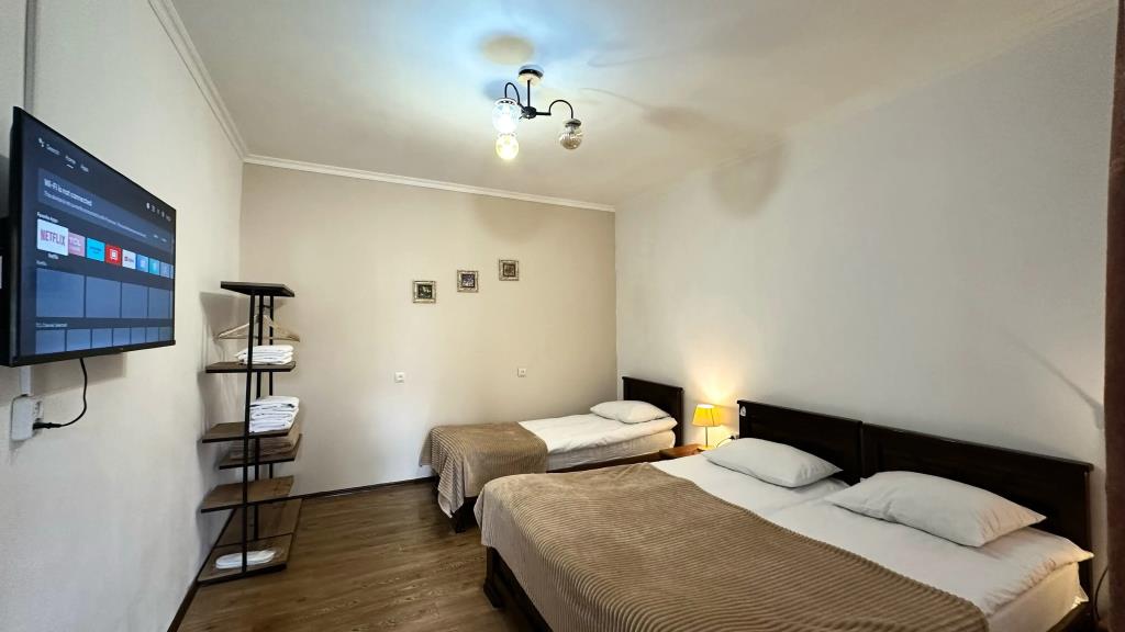 Meshia Apartments 0*