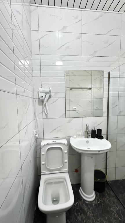 Meshia Apartments 0*