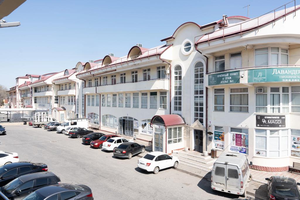 Senator Hotel 0*