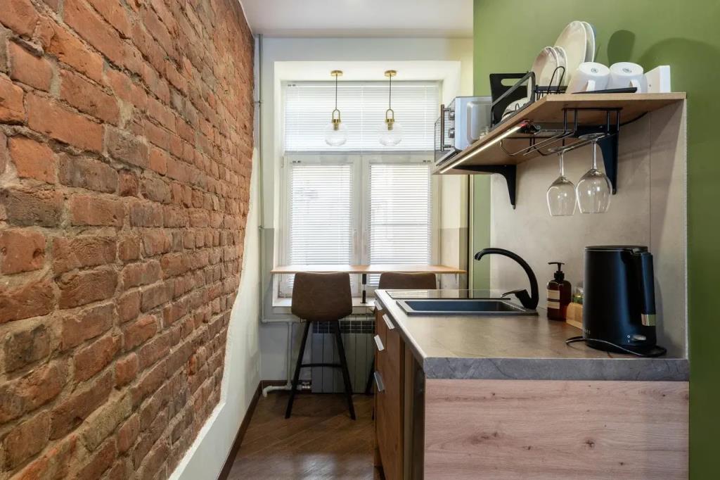 Barolo Apartments 0*