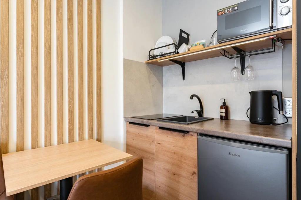 Barolo Apartments 0*