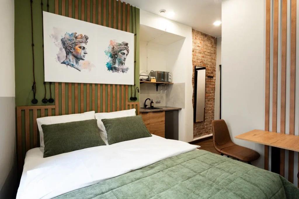 Barolo Apartments 0*