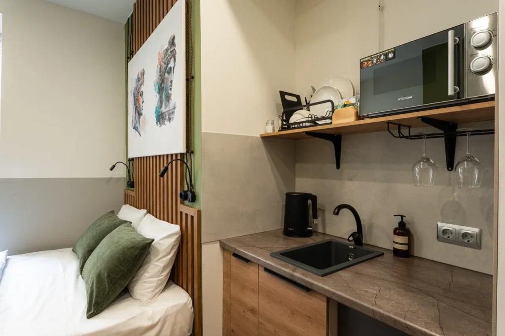 Barolo Apartments 0*