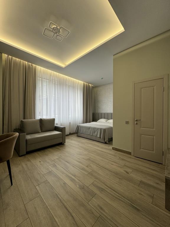 Hotel VS Hotel Hotel 3*