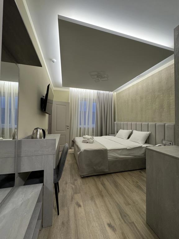 Hotel VS Hotel Hotel 3*
