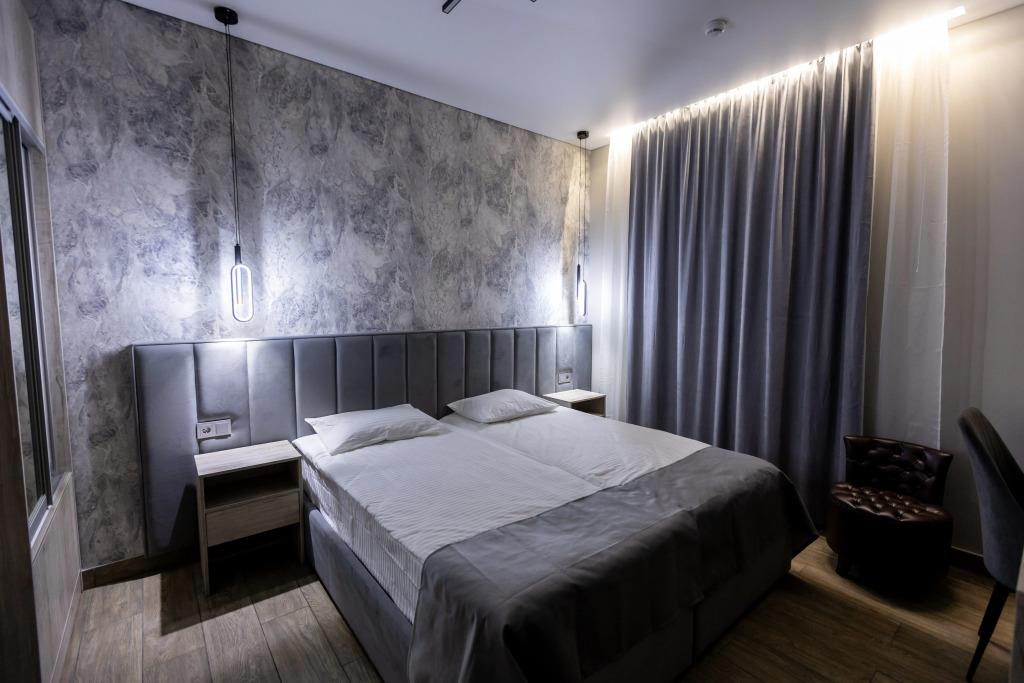 Hotel VS Hotel Hotel 3*