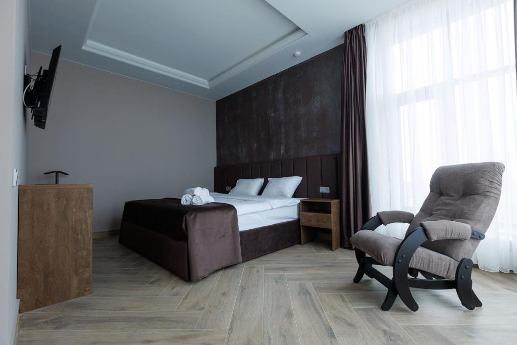 Hotel VS Hotel Hotel 3*