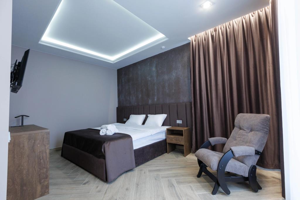 Hotel VS Hotel Hotel 3*