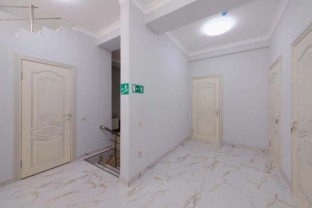 Epos Hotel 3*