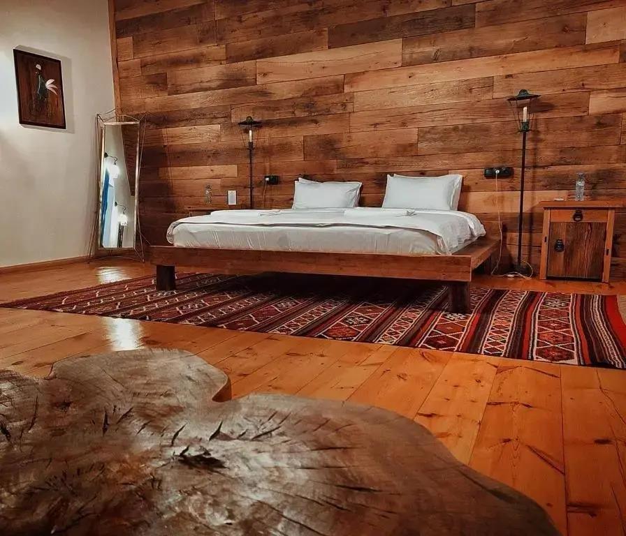 Sazano Wine Cellar Hotel 4*