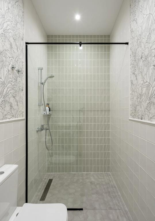 LetYourFlat «Empress» Apartments 0*