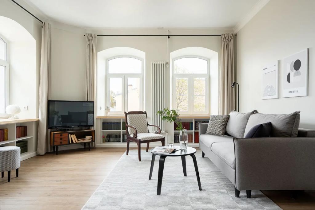 LetYourFlat «Empress» Apartments 0*