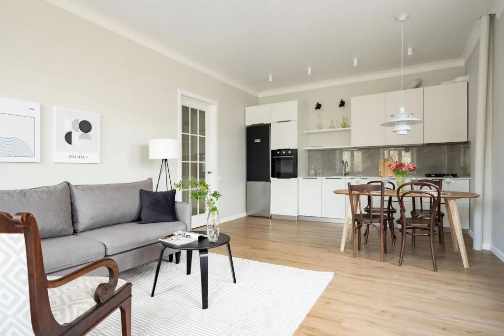 LetYourFlat «Empress» Apartments 0*
