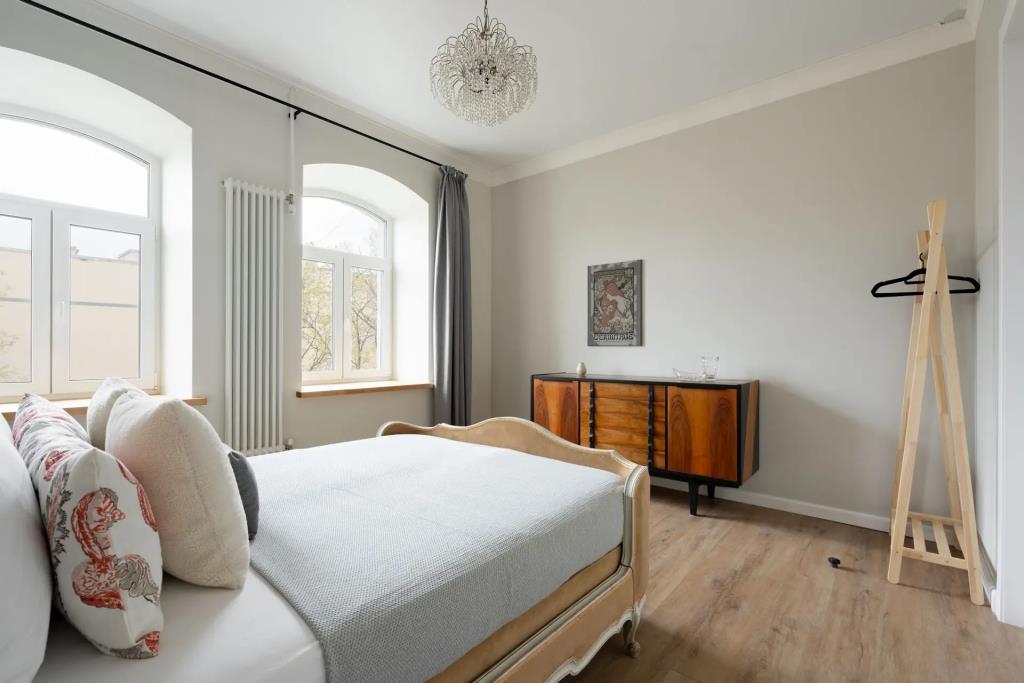 LetYourFlat «Empress» Apartments 0*