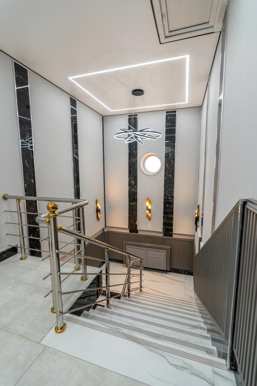 Pullman DM Hotel 0*