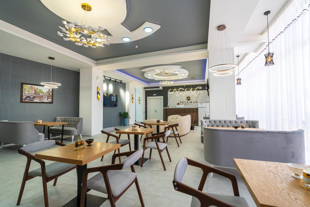 Pullman DM Hotel 0*