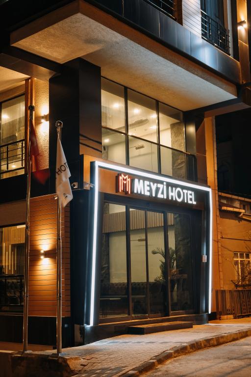 Meyzi Hotel 3*