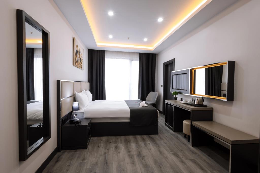 Meyzi Hotel 3*