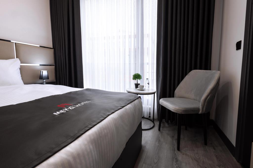 Meyzi Hotel 3*