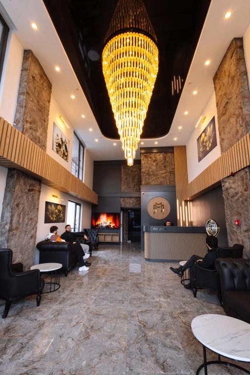 Meyzi Hotel 3*