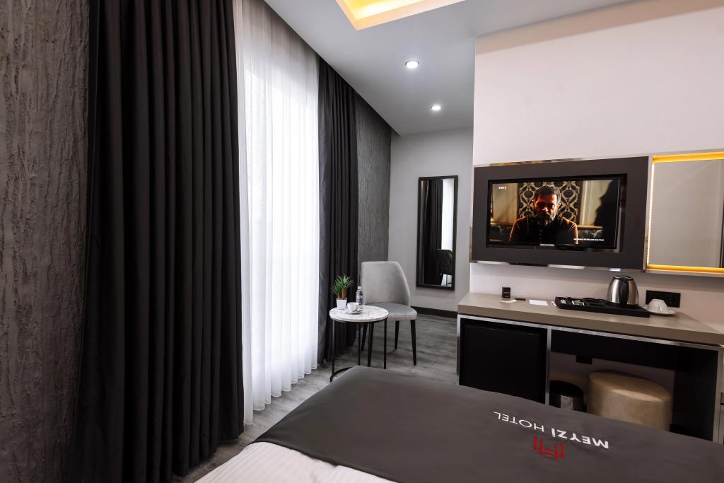 Meyzi Hotel 3*