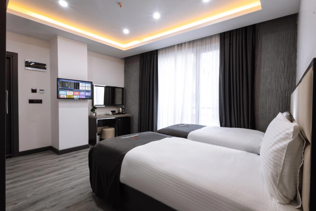 Meyzi Hotel 3*