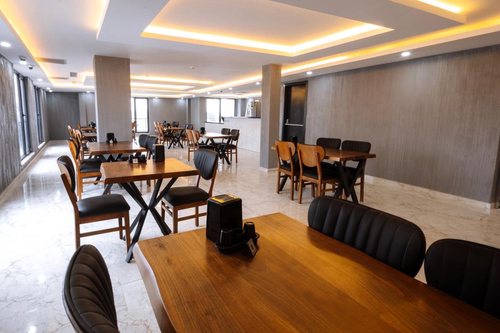 Meyzi Hotel 3*