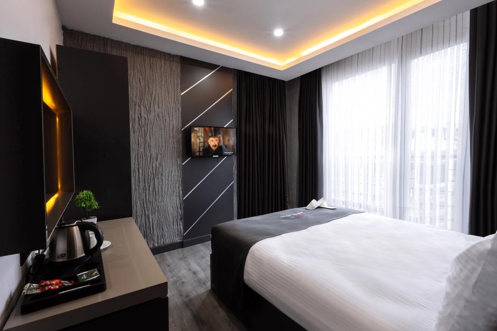 Meyzi Hotel 3*