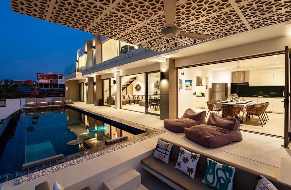 Luxury 5 Bedroom Modern Villa - KBR17 0*