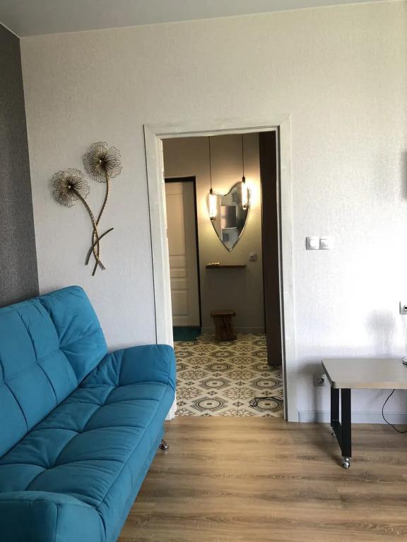 Moon Apartments 0*