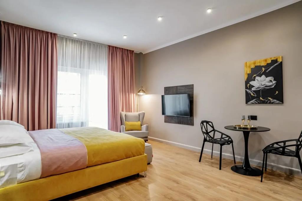 11 Butikov Apart-Hotel 0*