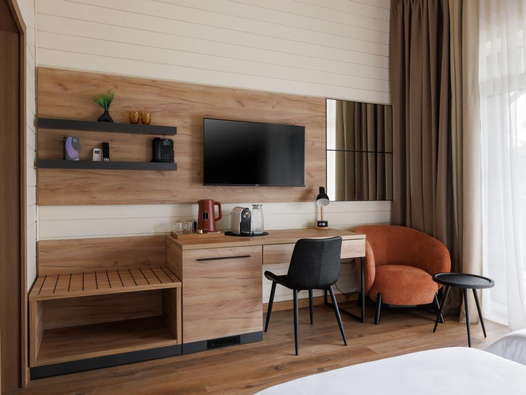 Park-Hotel Lesnaya Rivyera Resort 4*