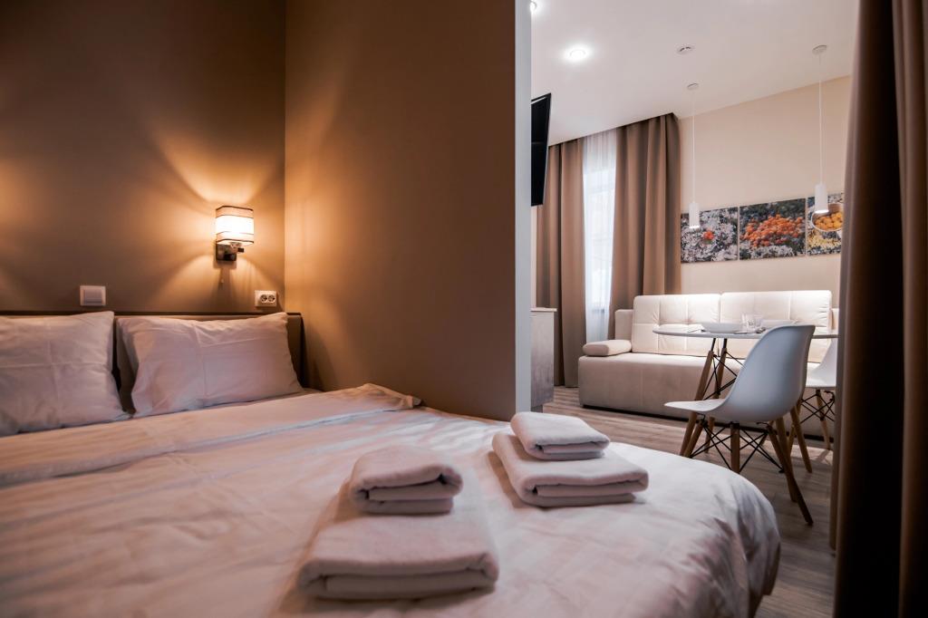 Romanov Hotel 2*