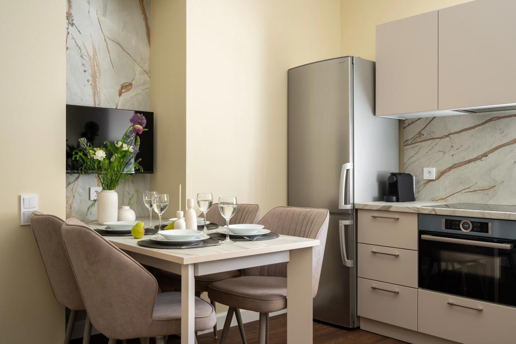 LetYourFlat King Apartments 0*