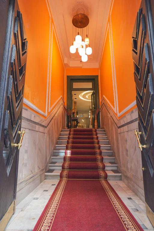 Aria Palace Hotel 0*