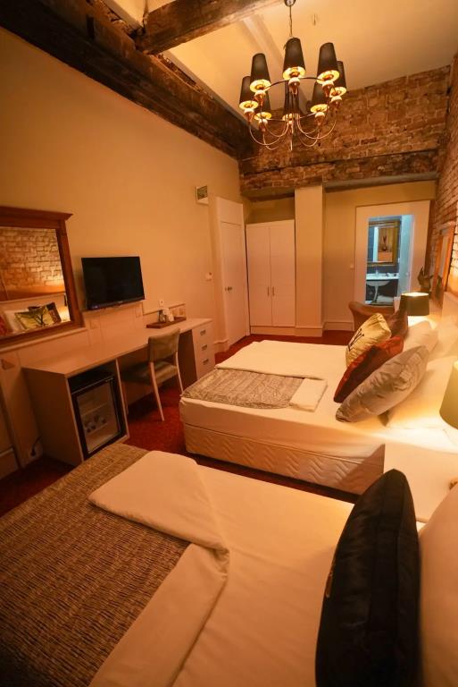Aria Palace Hotel 0*