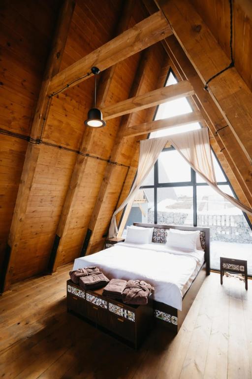 Chalet Myler 0*