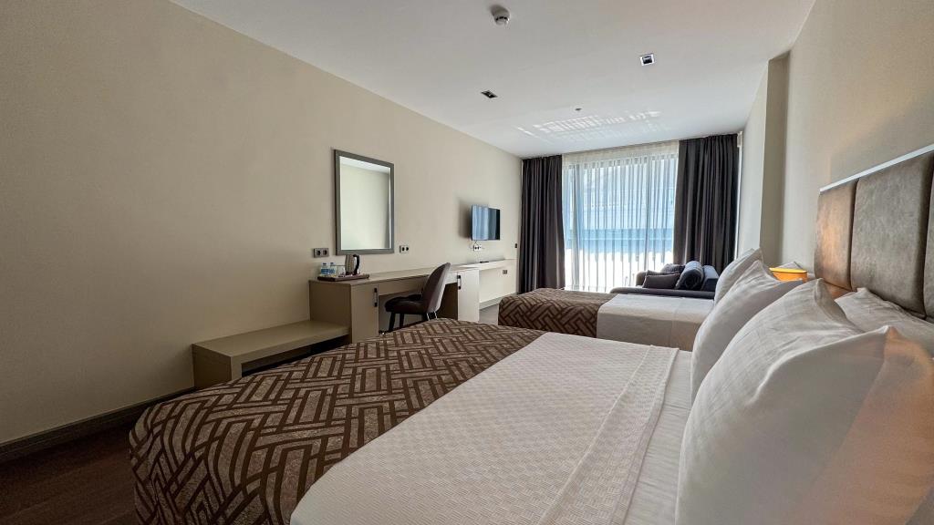Alice Hotel Antalya 0*