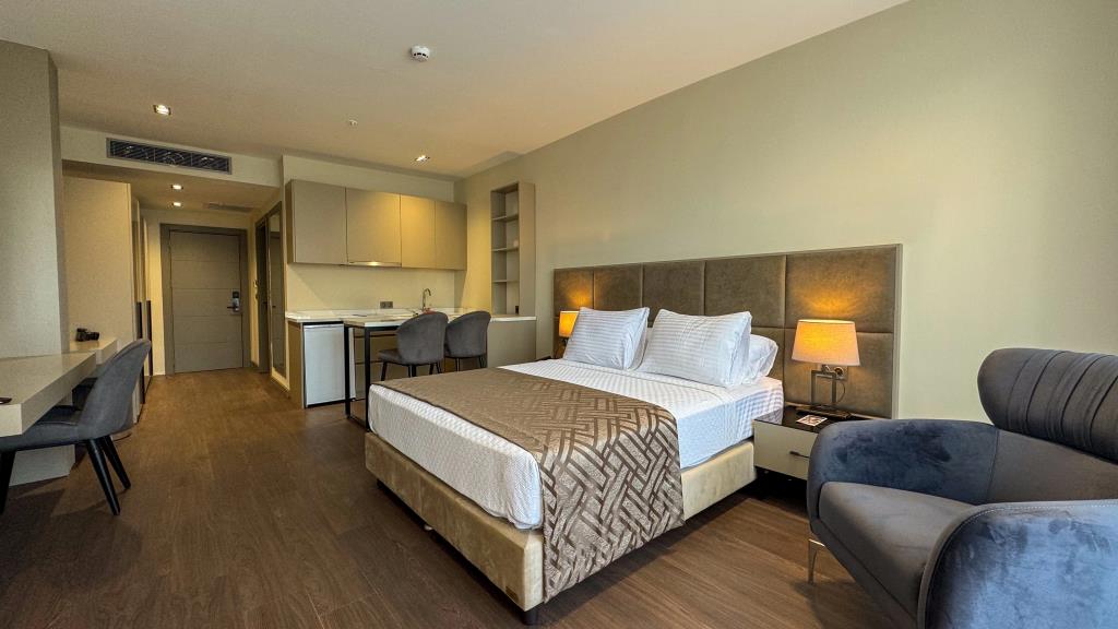 Alice Hotel Antalya 0*