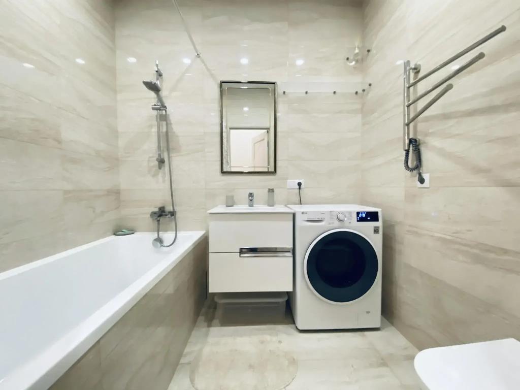 Apartments on Profsoyuznaya 128A 0*