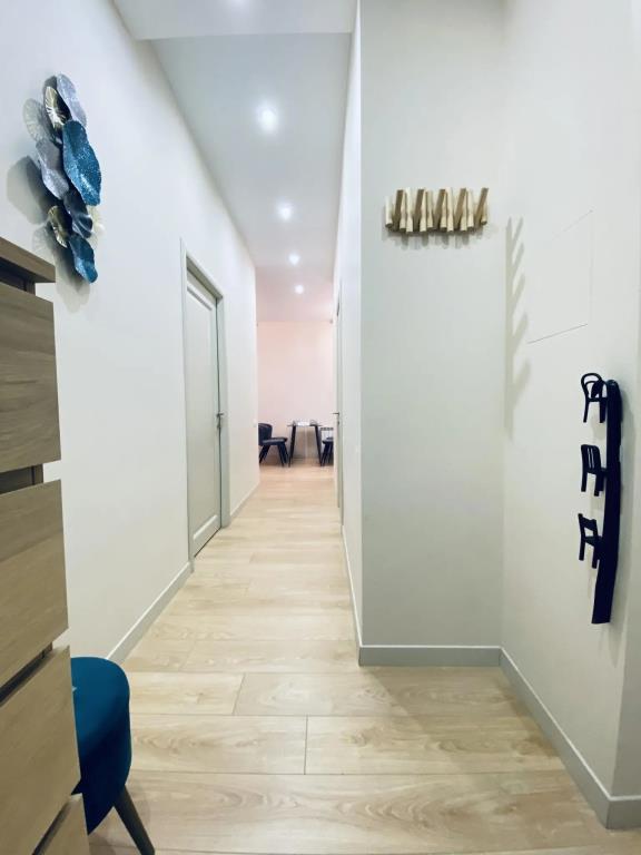 Apartments on Profsoyuznaya 128A 0*