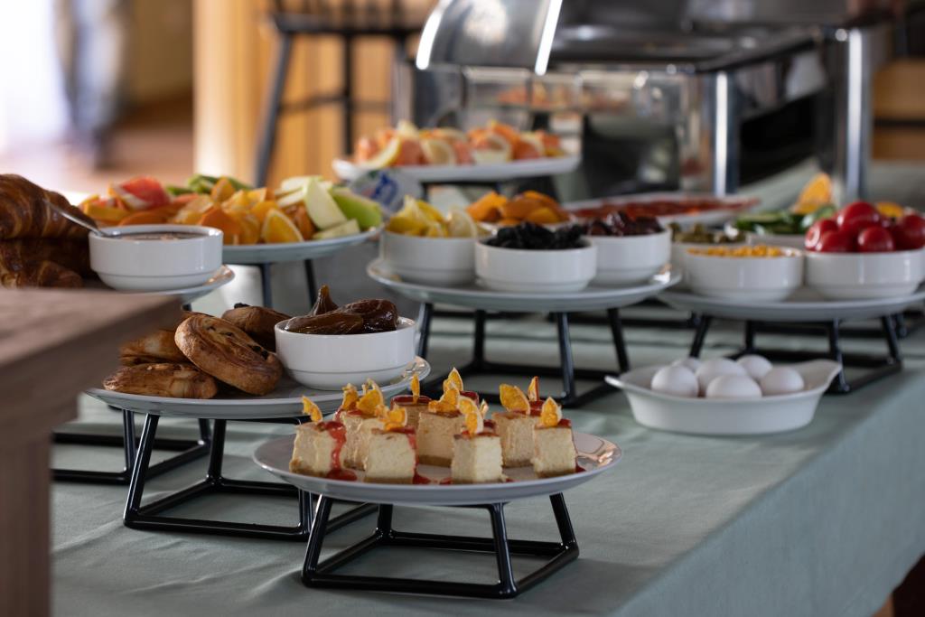 Burki Castle & Cellar Hotel 4*