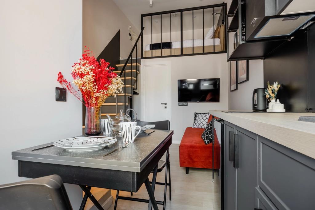 Magic Apart U Metro Vasileostrovskaya Flat 0*