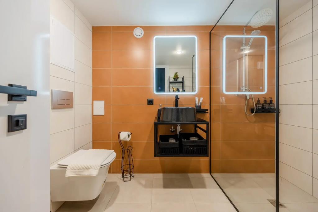 Magic Apart U Metro Vasileostrovskaya Flat 0*