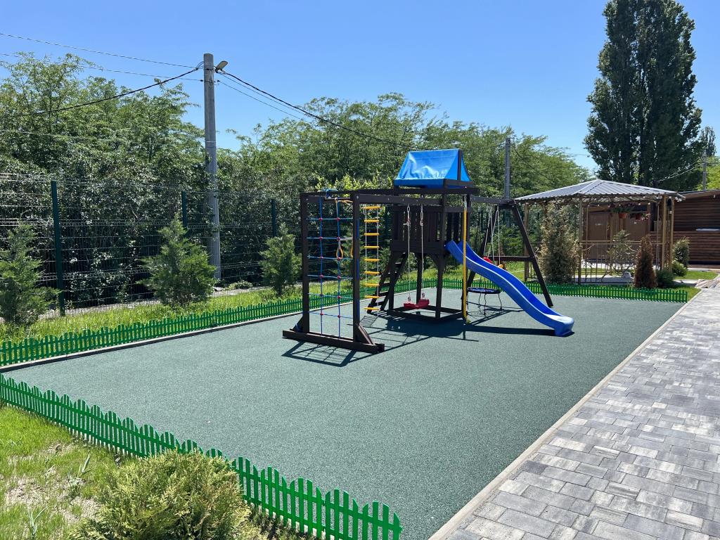 Zeleny Dvor Resort 0*