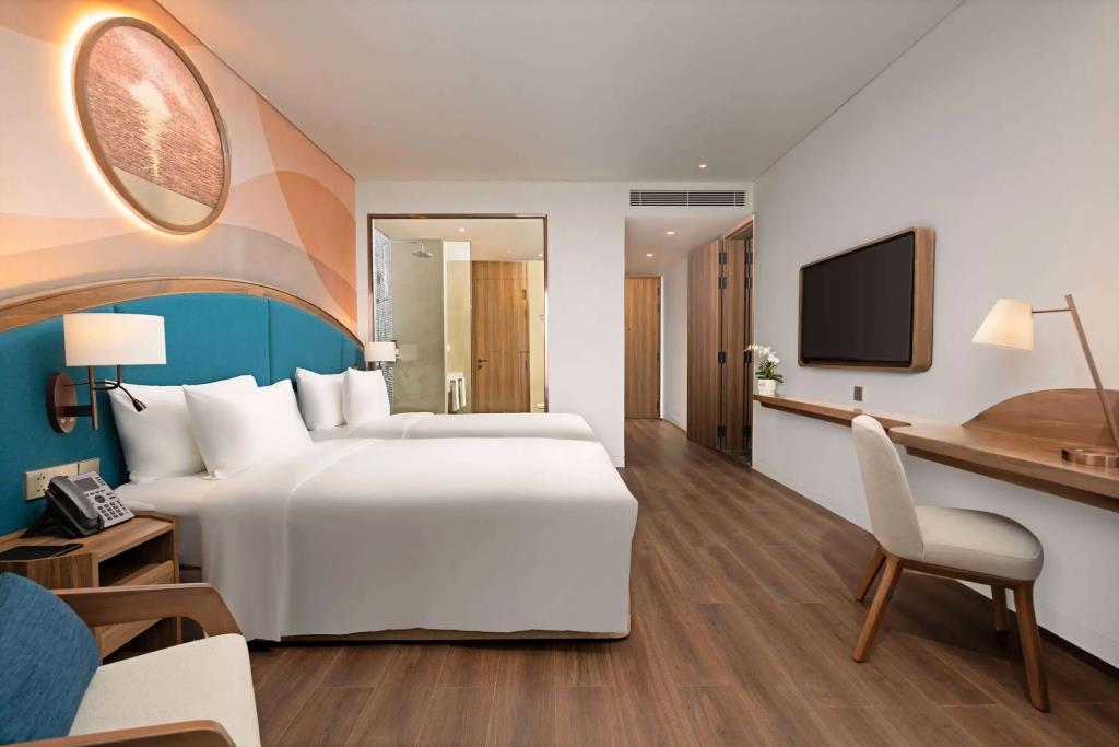 Wyndham Garden Sonasea Van Don 4*