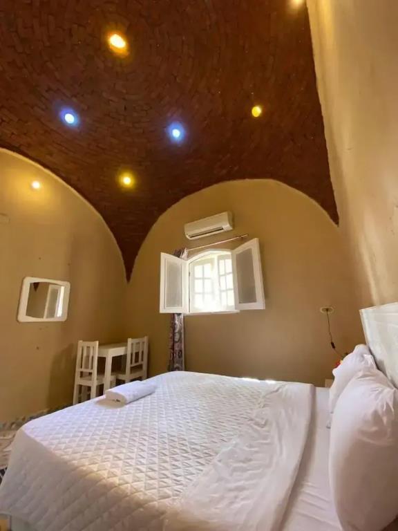 sekhmet hotel 3*
