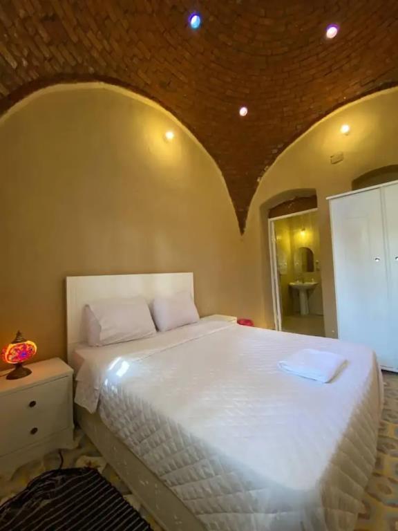 sekhmet hotel 3*