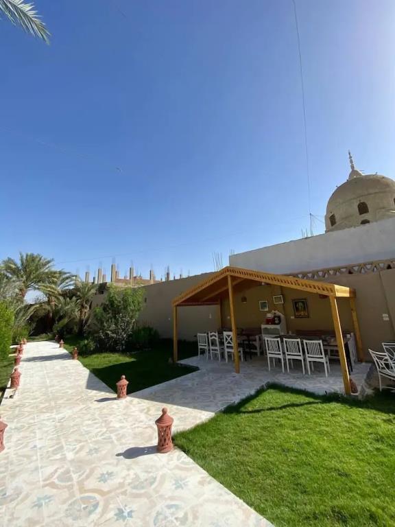 sekhmet hotel 3*
